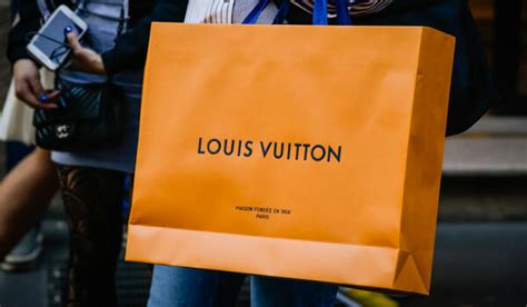 does louis vuitton discount